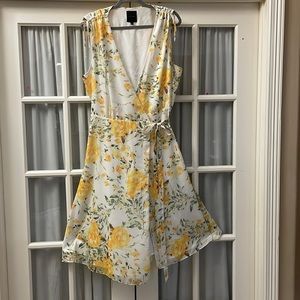 Alex Marie wrap dress. Size 16. White/yellow floral